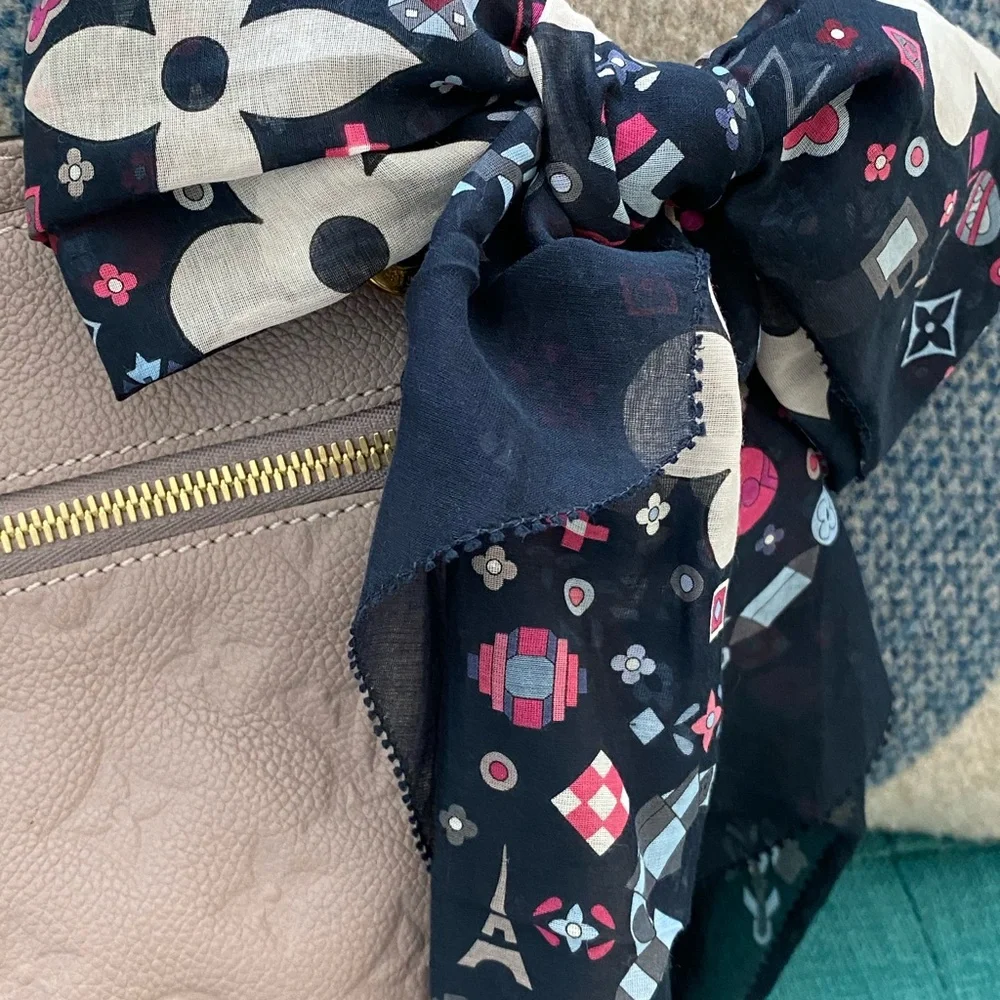 Louis Vuitton Silk Scarf Navy Monogram Floral Print Bandana Style Authentic - Picture 2 of 8